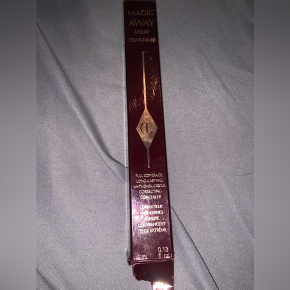 CHARLOTTE TILBURY CONCEALER - Picture 1 of 7